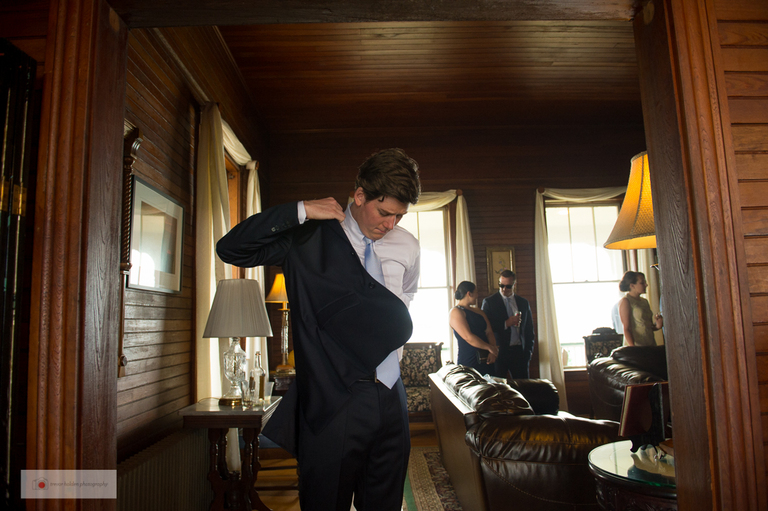 Sullivan_House_block_island_wedding_photography_trevor_holden-13