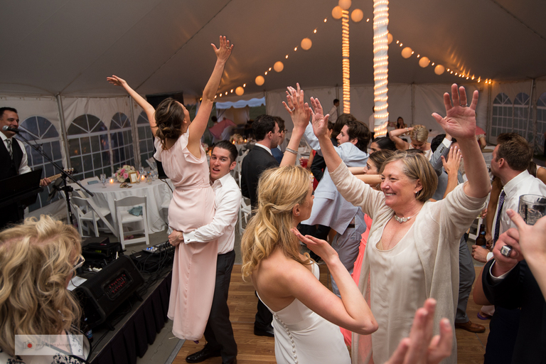 Sullivan_House_block_island_wedding_photography_trevor_holden-64