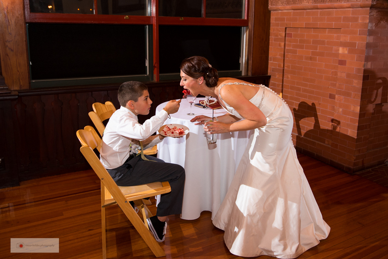 Kinney_Bungalow_trevor_holden_photography_wedding_photographer_rhode_island-55