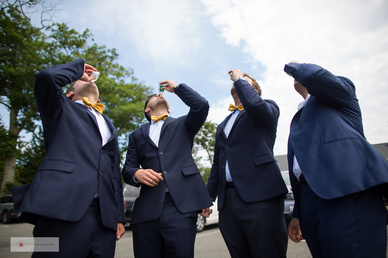 Rhode_island_country_club_wedding_trevor_holden_photography-11
