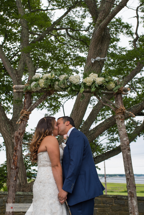 Rhode_island_country_club_wedding_trevor_holden_photography-39