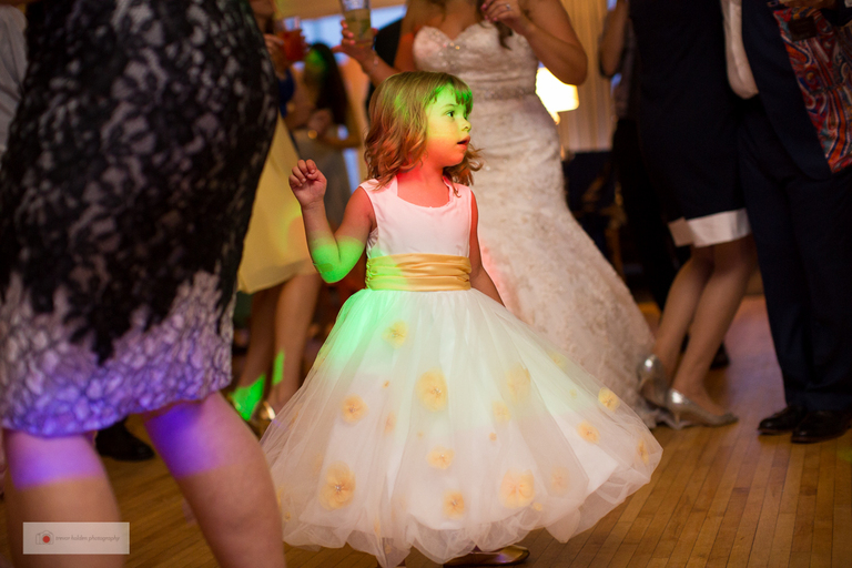 Rhode_island_country_club_wedding_trevor_holden_photography-57