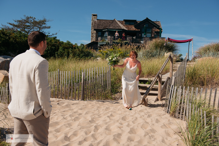 backyard_beachfront_wedding_charlestown_rhode_island_trevor_holden_photograghy-17
