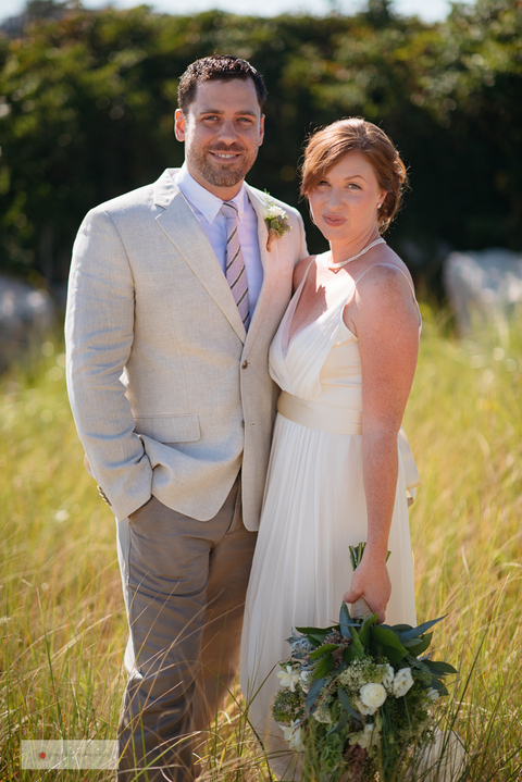 backyard_beachfront_wedding_charlestown_rhode_island_trevor_holden_photograghy-19