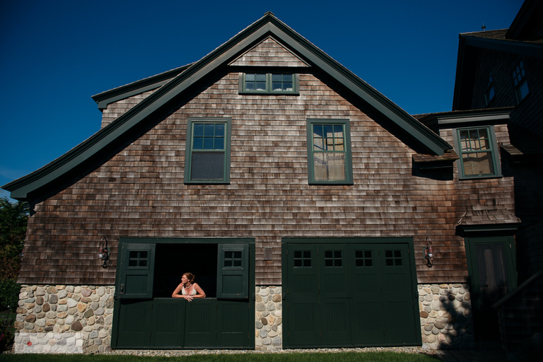 backyard_beachfront_wedding_charlestown_rhode_island_trevor_holden_photograghy-20