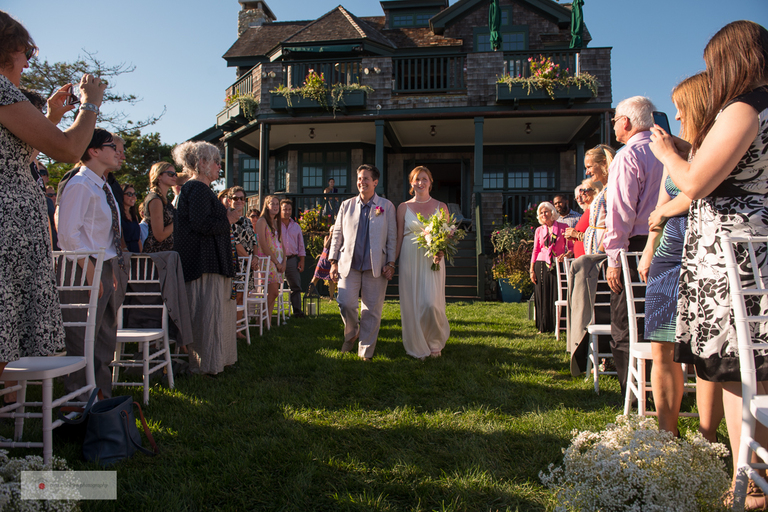backyard_beachfront_wedding_charlestown_rhode_island_trevor_holden_photograghy-27