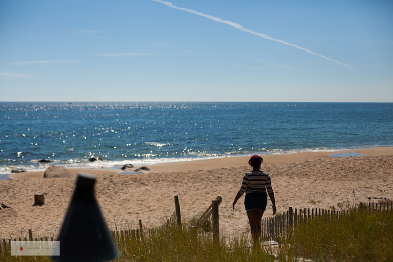 backyard_beachfront_wedding_charlestown_rhode_island_trevor_holden_photograghy-5