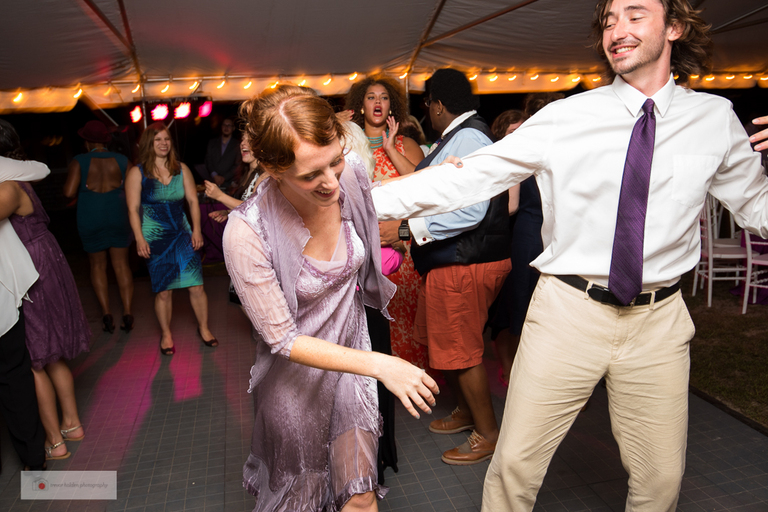 backyard_beachfront_wedding_charlestown_rhode_island_trevor_holden_photograghy-50