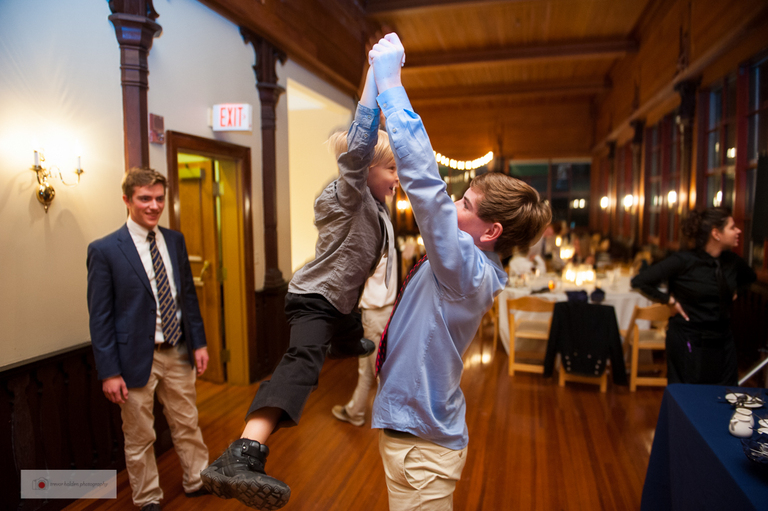 Kinney_Bungalow_Trevor_Holden_Photography_rhode_island_wedding-58