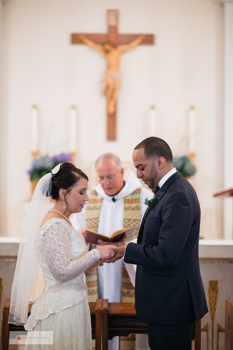 Providence_rhode_island_wedding_hilton_bride_groom_wedding_photographer_trevor_holden_photography-14