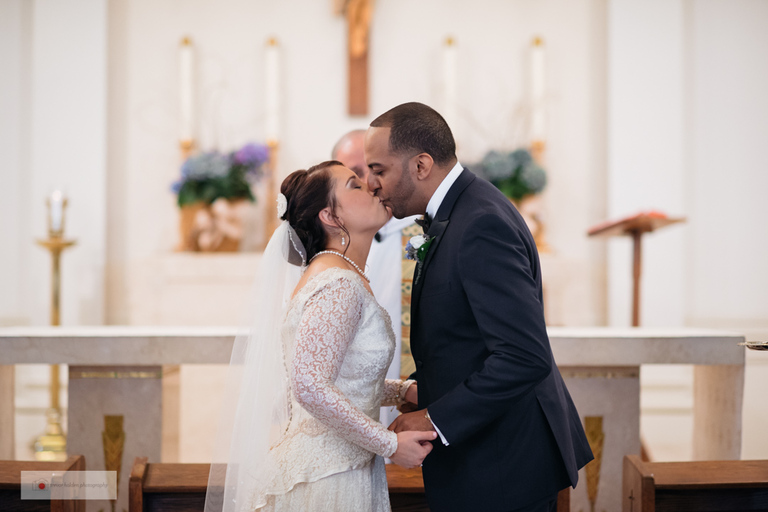 Providence_rhode_island_wedding_hilton_bride_groom_wedding_photographer_trevor_holden_photography-15