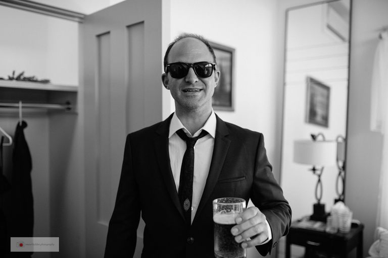 block_island_wedding_photographer_trevor_holden_photography_back_yard_wedding-10