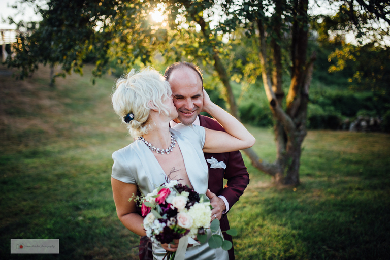 block_island_wedding_photographer_trevor_holden_photography_back_yard_wedding-36