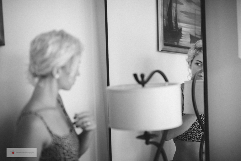 block_island_wedding_photographer_trevor_holden_photography_back_yard_wedding-6