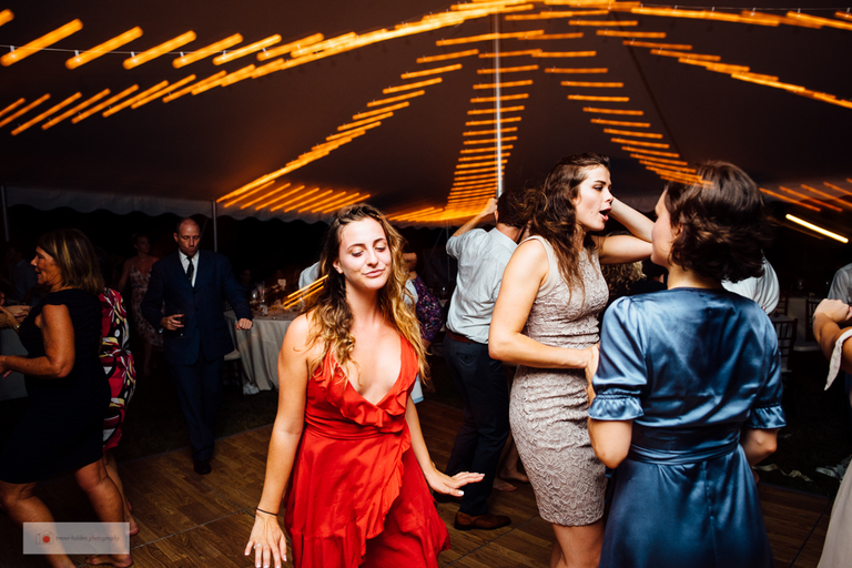 block_island_wedding_photographer_trevor_holden_photography_back_yard_wedding-63