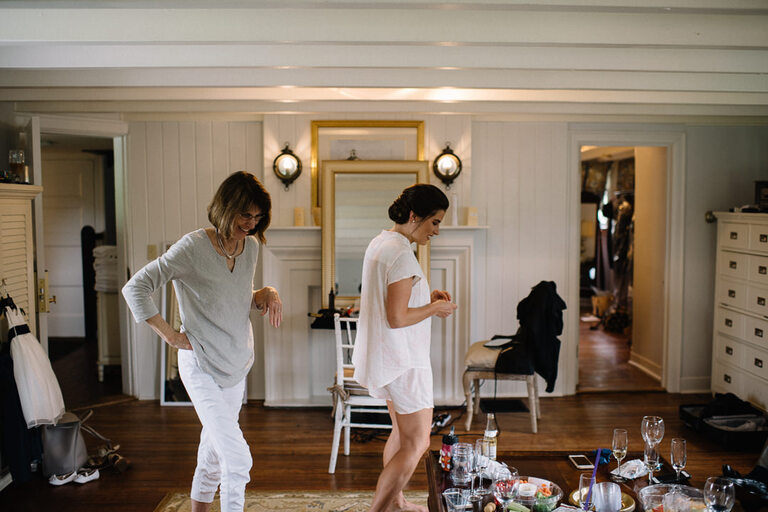 oceancliff_wedding_trevor_holden_photography_wedding_photographer_rhode_island-13