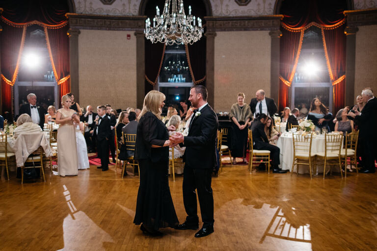 providence_wedidng_rhode_island_photographer_trevor_holden_photogrpahy_photographer_new_years_biltmore_rhode_island-69