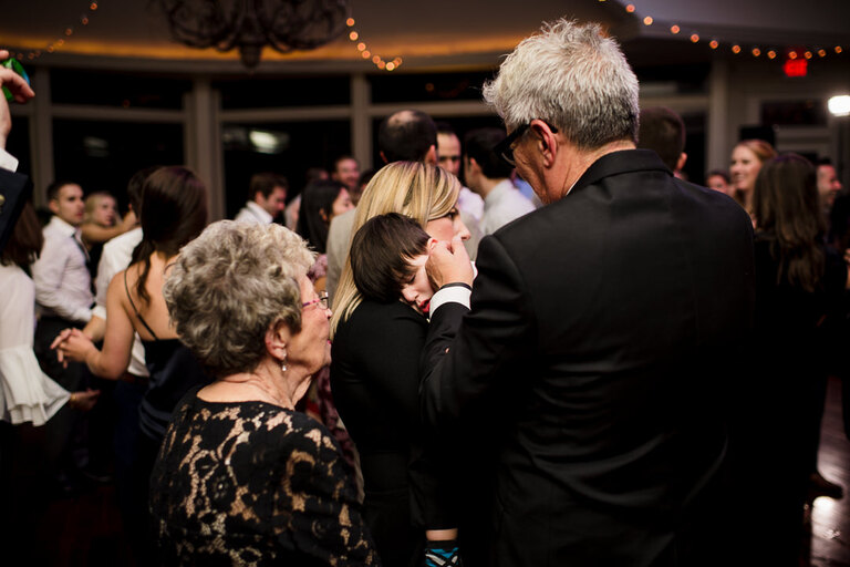 oceancliff_newport_rhode_island_wedding_photographer_trevor_holden_photography-79